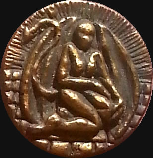 Dunkeldrre - weiblich (Relief-Scheibe aus Resin) - Kult-Objekt 45mm