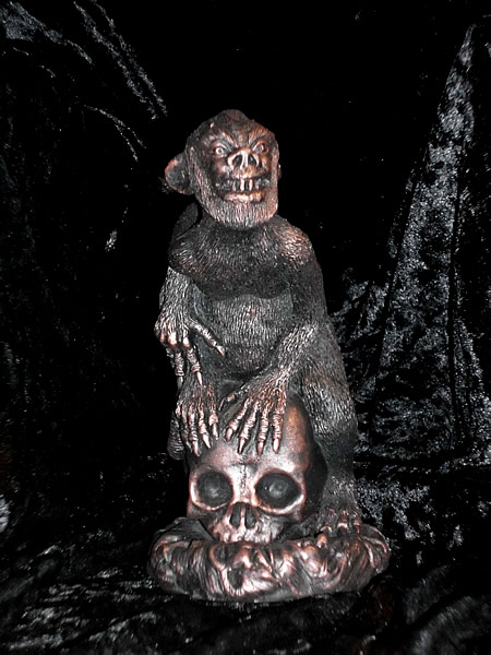 Statuette Brown Jenkins aus dem Cthulhu Mythos - Ansicht 1