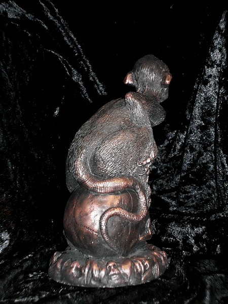 Statuette Brown Jenkins aus dem Cthulhu Mythos - Ansicht 3